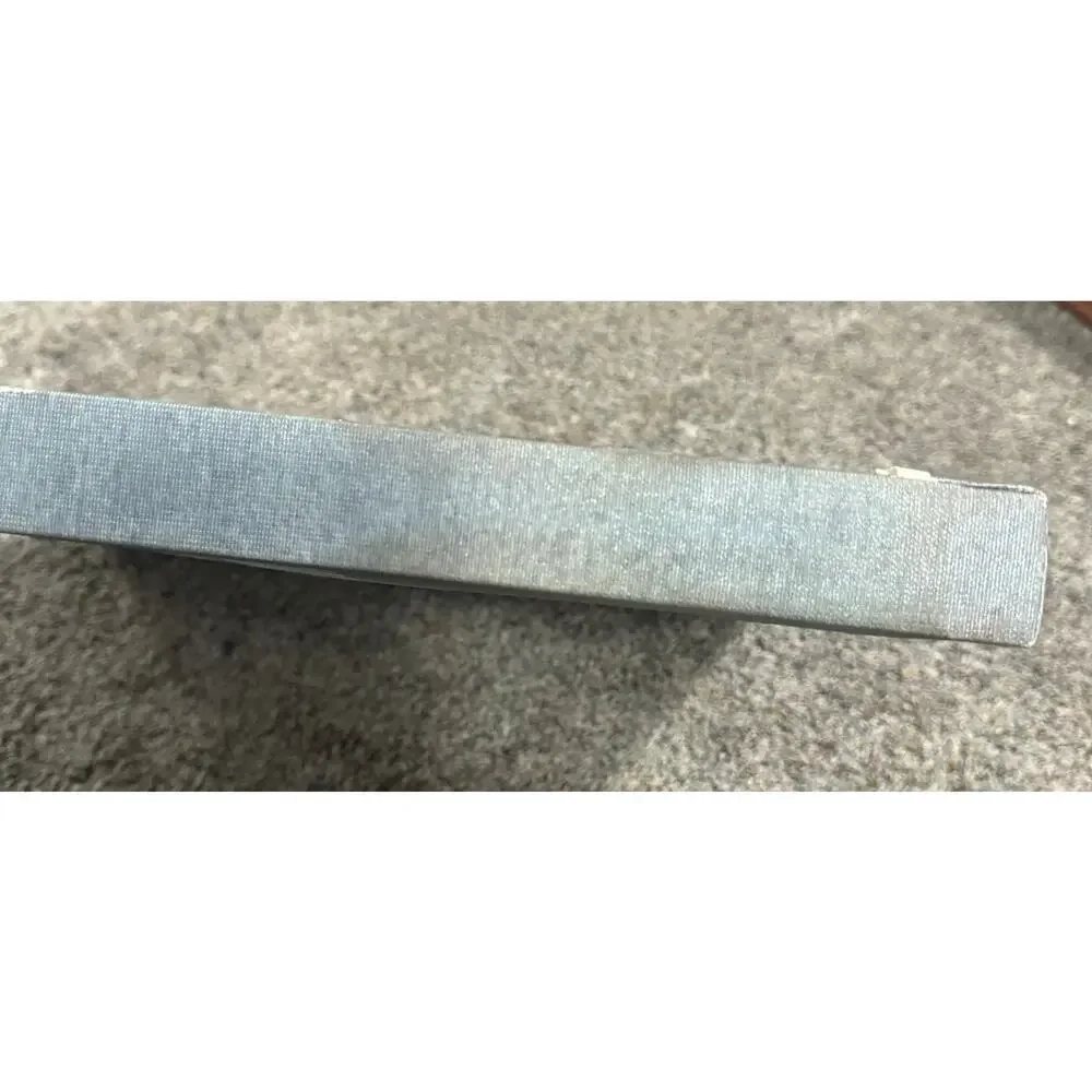 Unknown unbranded large